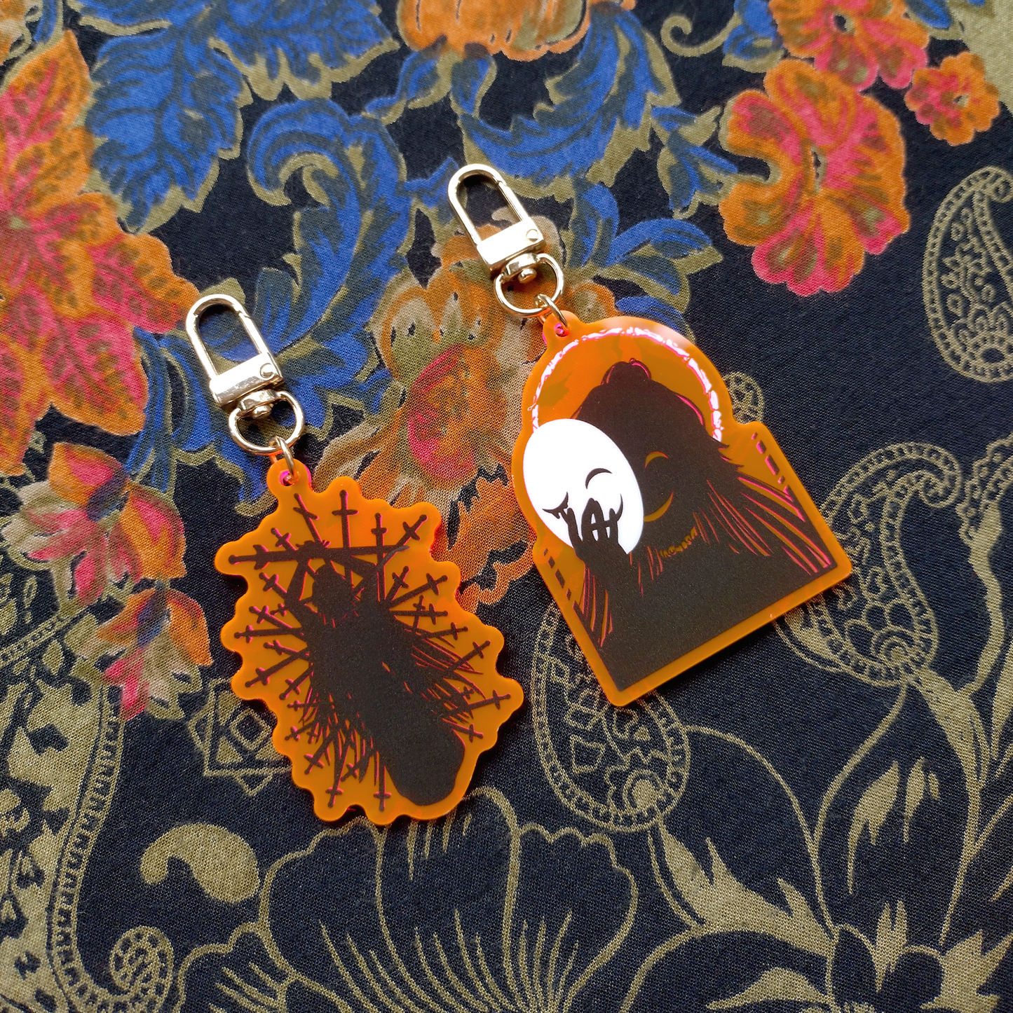 37. [P4P] Danmei Silhouette Acrylic Keychains